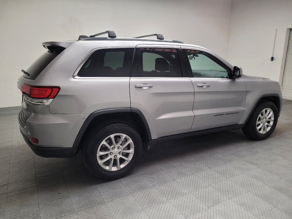 Used 2021 Jeep Grand Cherokee Laredo X AWD/4WD image 10