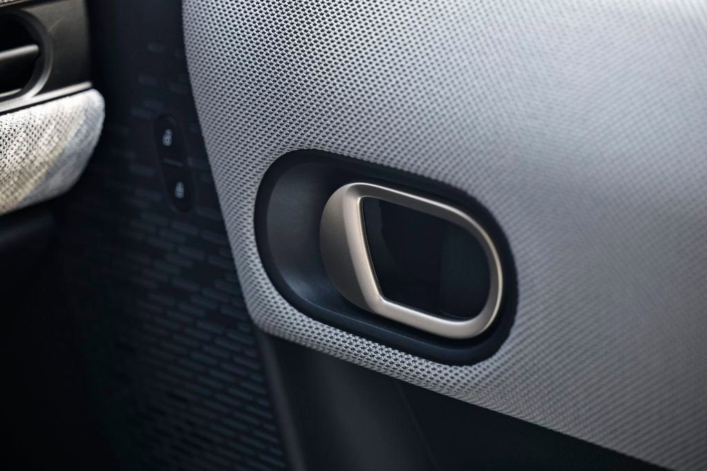 New 2026 MINI Cooper 4-Door Hardtop FWD image 42