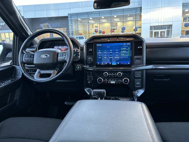 Certified 2022 Ford F150 XLT w/ Equipment Group 302A High image 18