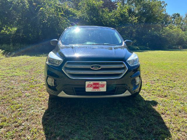 Used 2019 Ford Escape SE image 3
