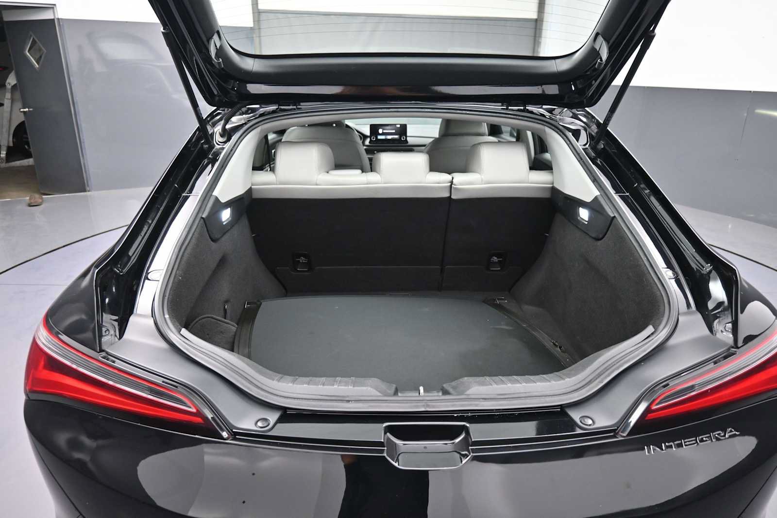 Certified 2024 Acura Integra FWD image 21