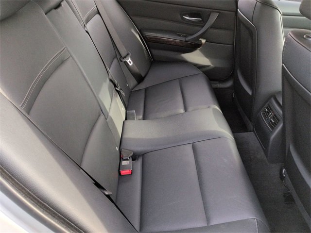 Used 2010 BMW 328i xDrive Sedan image 28