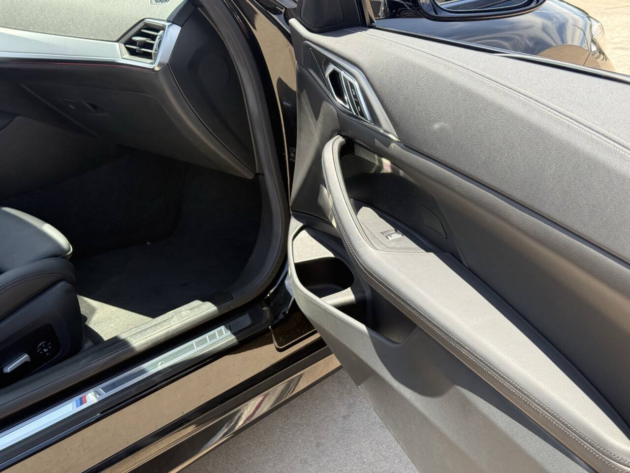 Used 2021 BMW 430i Coupe w/ M Sport Package RWD image 20
