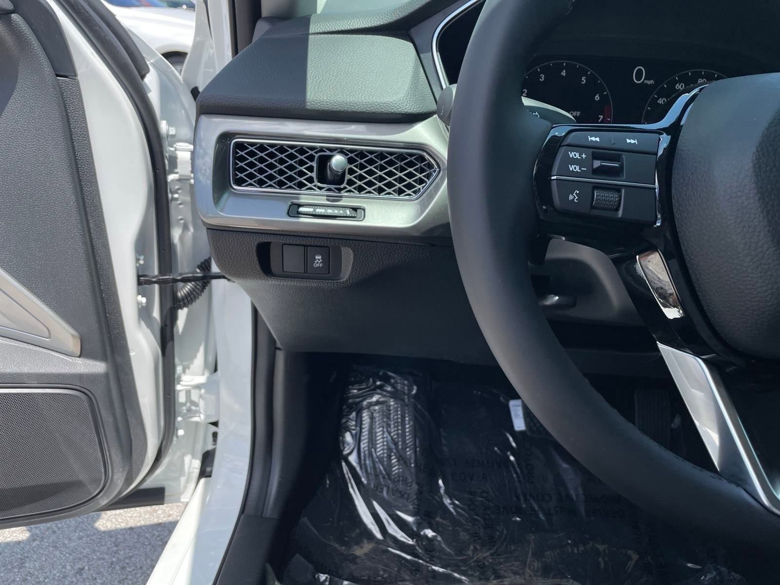 Used 2025 Acura Integra Base image 14