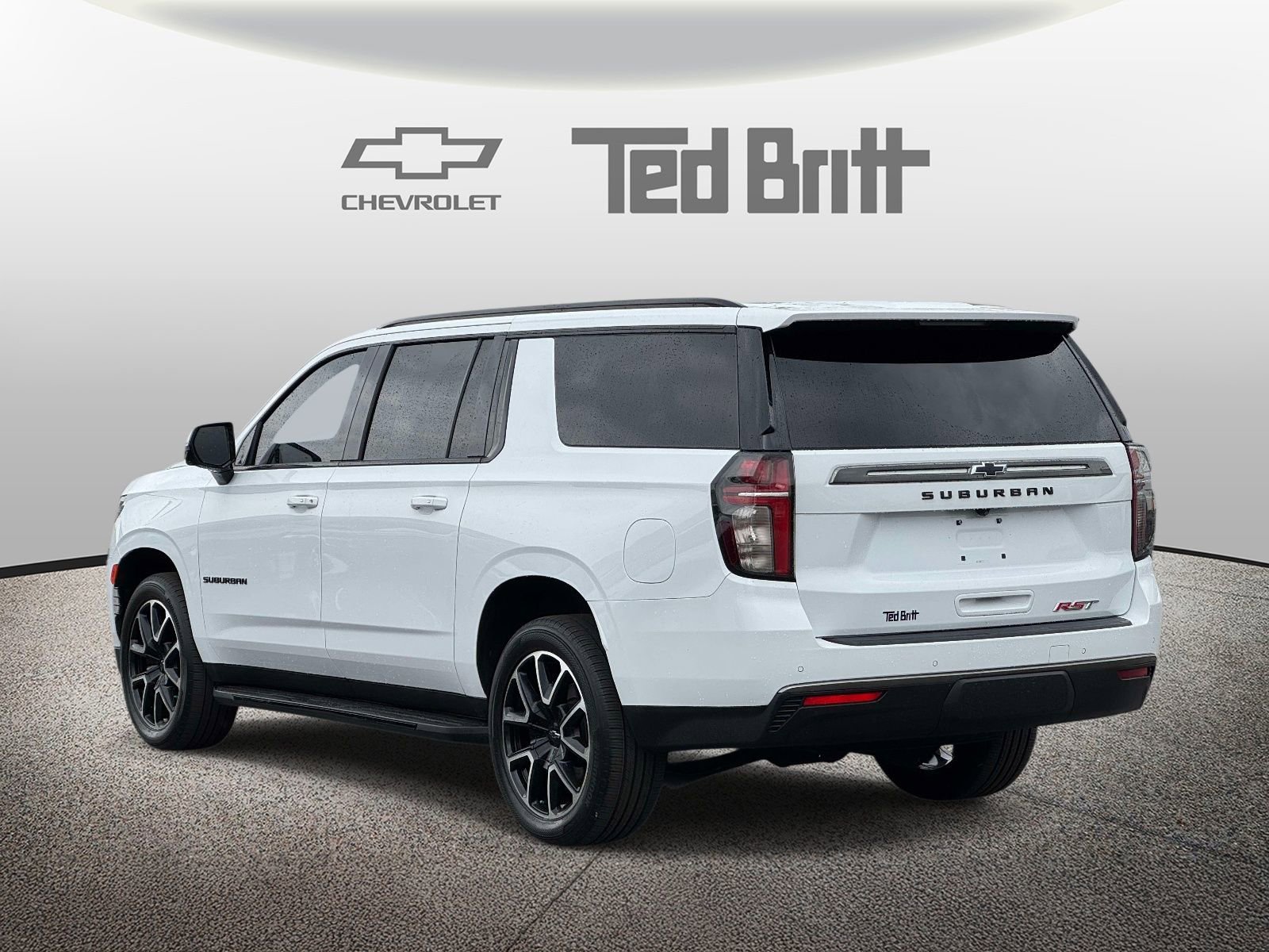 Used 2022 Chevrolet Suburban RST w/ Luxury Package image 6