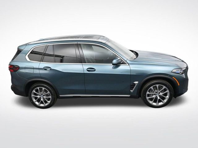 New 2026 BMW X5 sDrive40i w/ Premium Package image 19