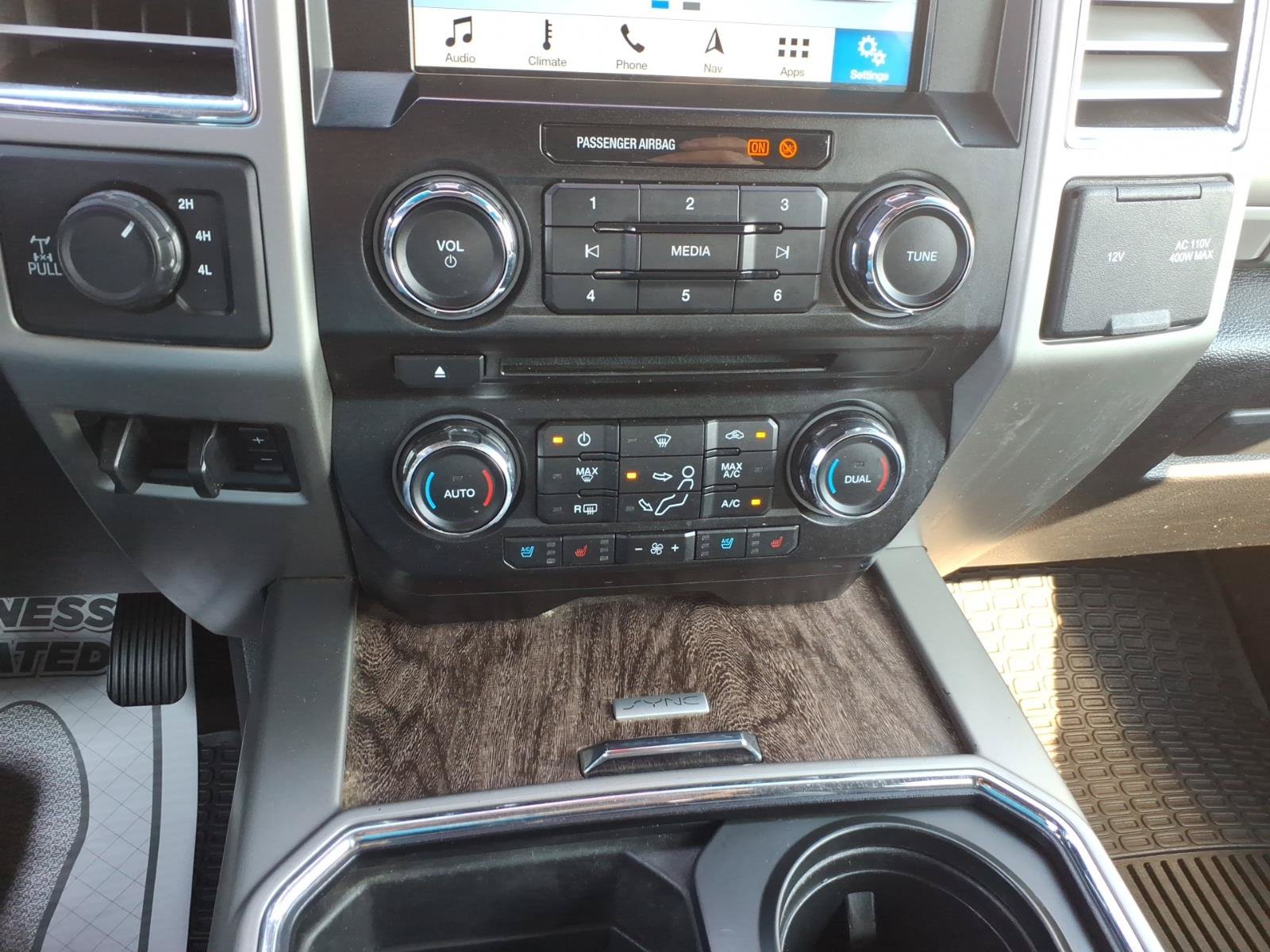 Used 2017 Ford F250 Lariat w/ Chrome Package AWD/4WD image 14