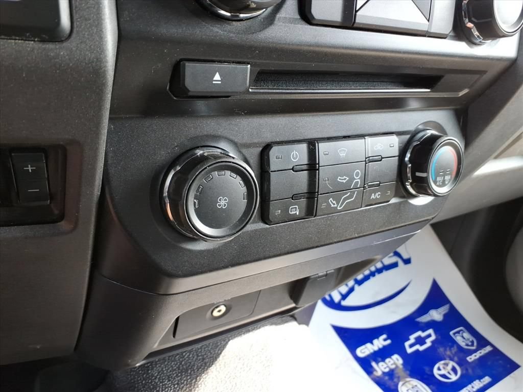 Used 2017 Ford F250 XL w/ Power Equipment Group AWD/4WD image 20