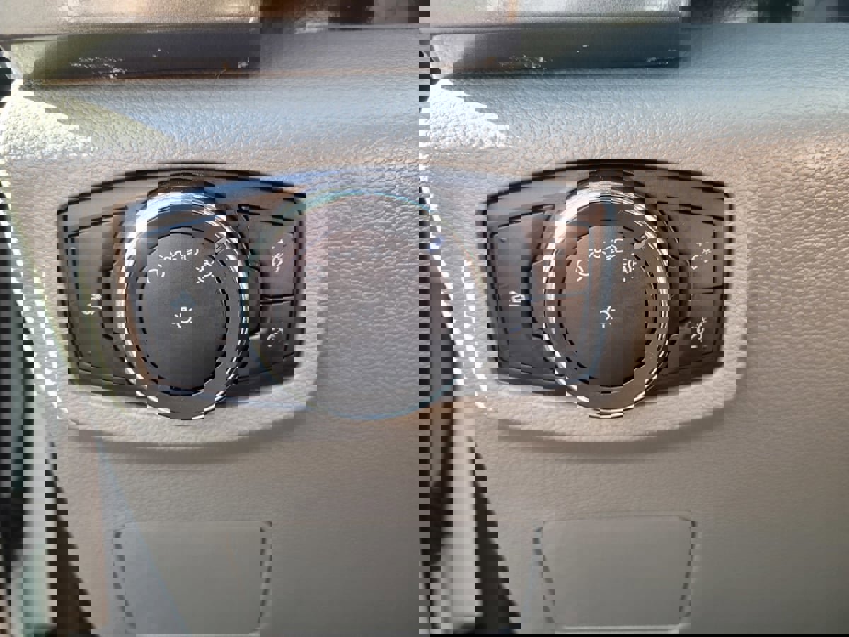 Used 2022 Ford F250 XLT image 23