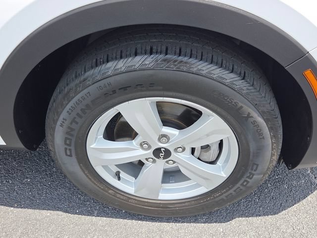 Used 2023 Kia Sorento LX FWD image 19