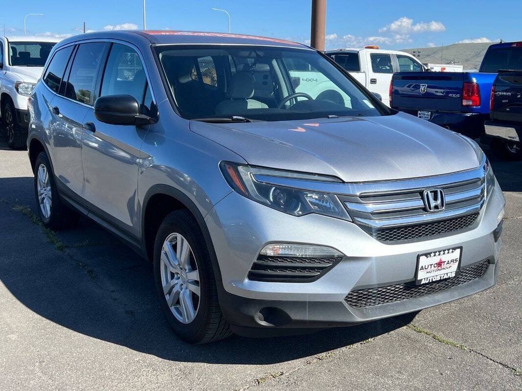 Used 2017 Honda Pilot LX image 6