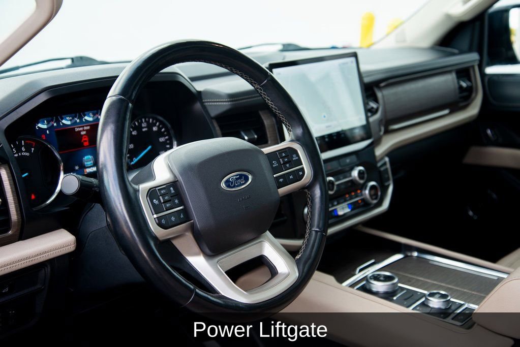 Used 2022 Ford Expedition Max Limited image 18