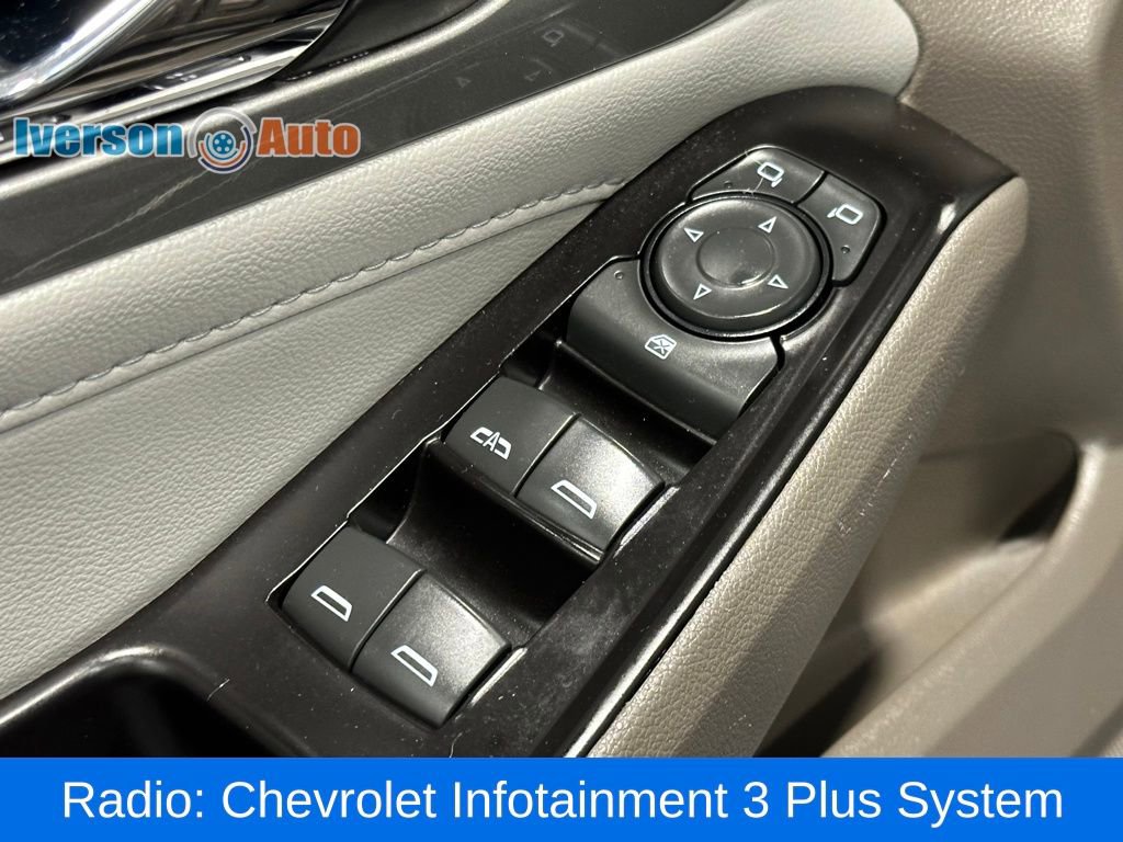 Used 2020 Chevrolet Traverse LT w/ Driver Confidence II Package AWD/4WD image 14