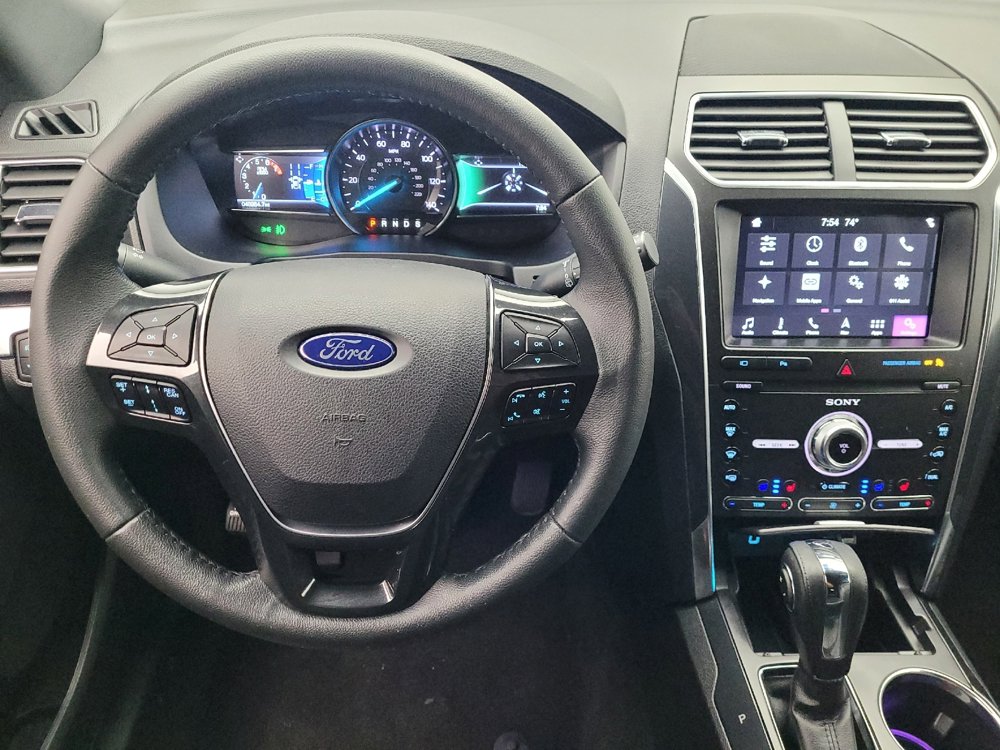 Used 2019 Ford Explorer Limited w/ Ford Safe & Smart Package image 22