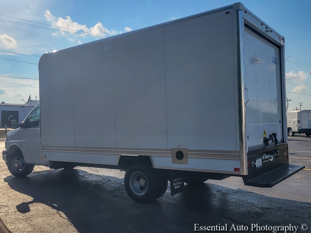 New 2026 Chevrolet Express 3500 w/ Power Convenience Package RWD image 7