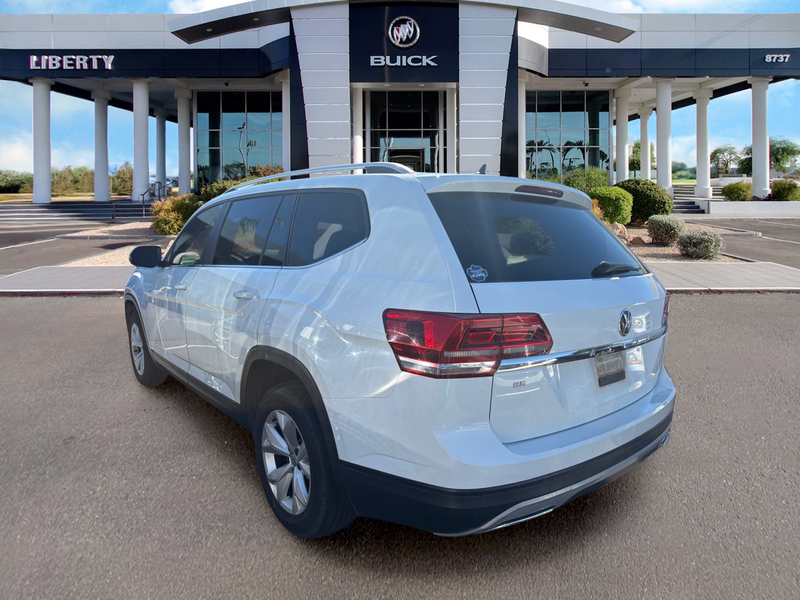 Used 2019 Volkswagen Atlas SE FWD image 3
