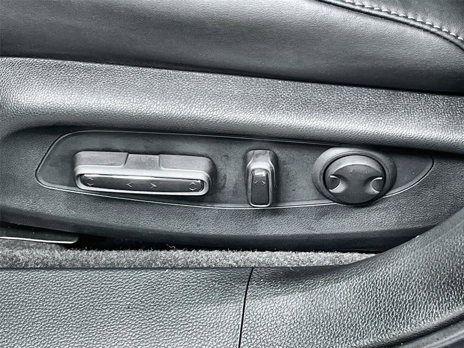 Certified 2025 Honda Accord Touring image 13