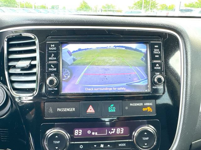 Used 2018 Mitsubishi Outlander ES AWD/4WD image 14