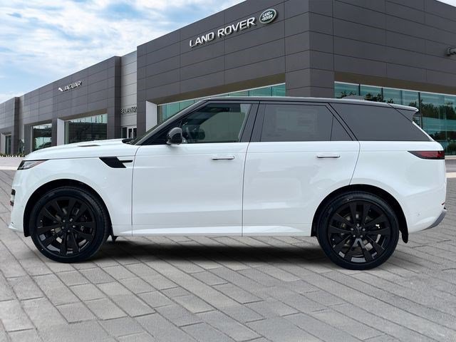 New 2026 Land Rover Range Rover Sport Dynamic SE AWD/4WD image 2