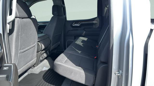 Used 2022 GMC Sierra 1500 SLE image 19