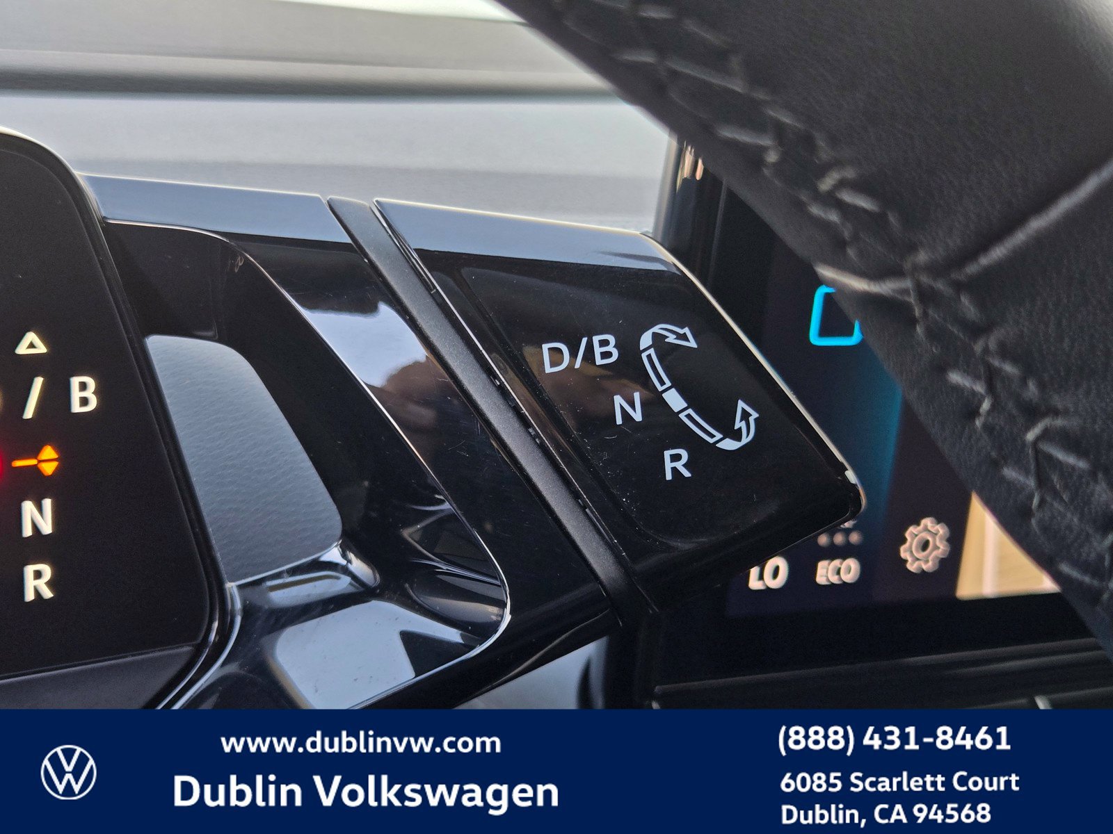 Used 2023 Volkswagen ID.4 Pro S AWD/4WD image 22