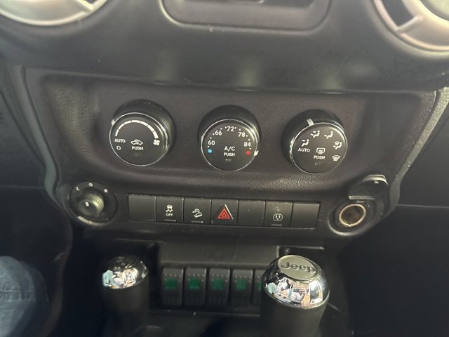 Used 2014 Jeep Wrangler Unlimited Sahara w/ Dual Top Group image 17