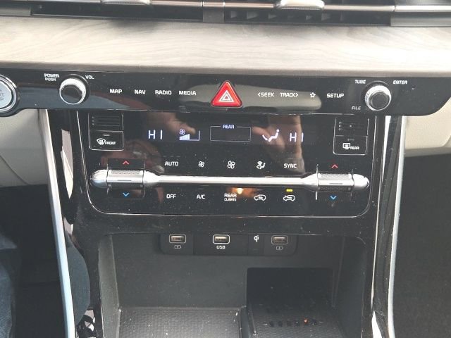 Used 2024 Kia Carnival SX image 31