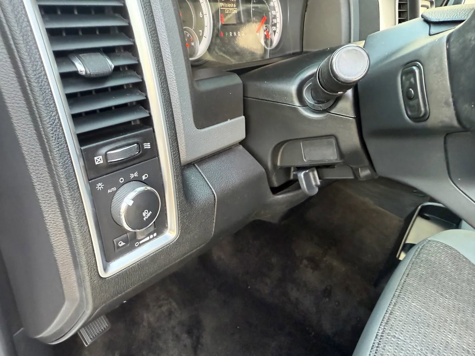 Used 2014 RAM 1500 Big Horn image 14