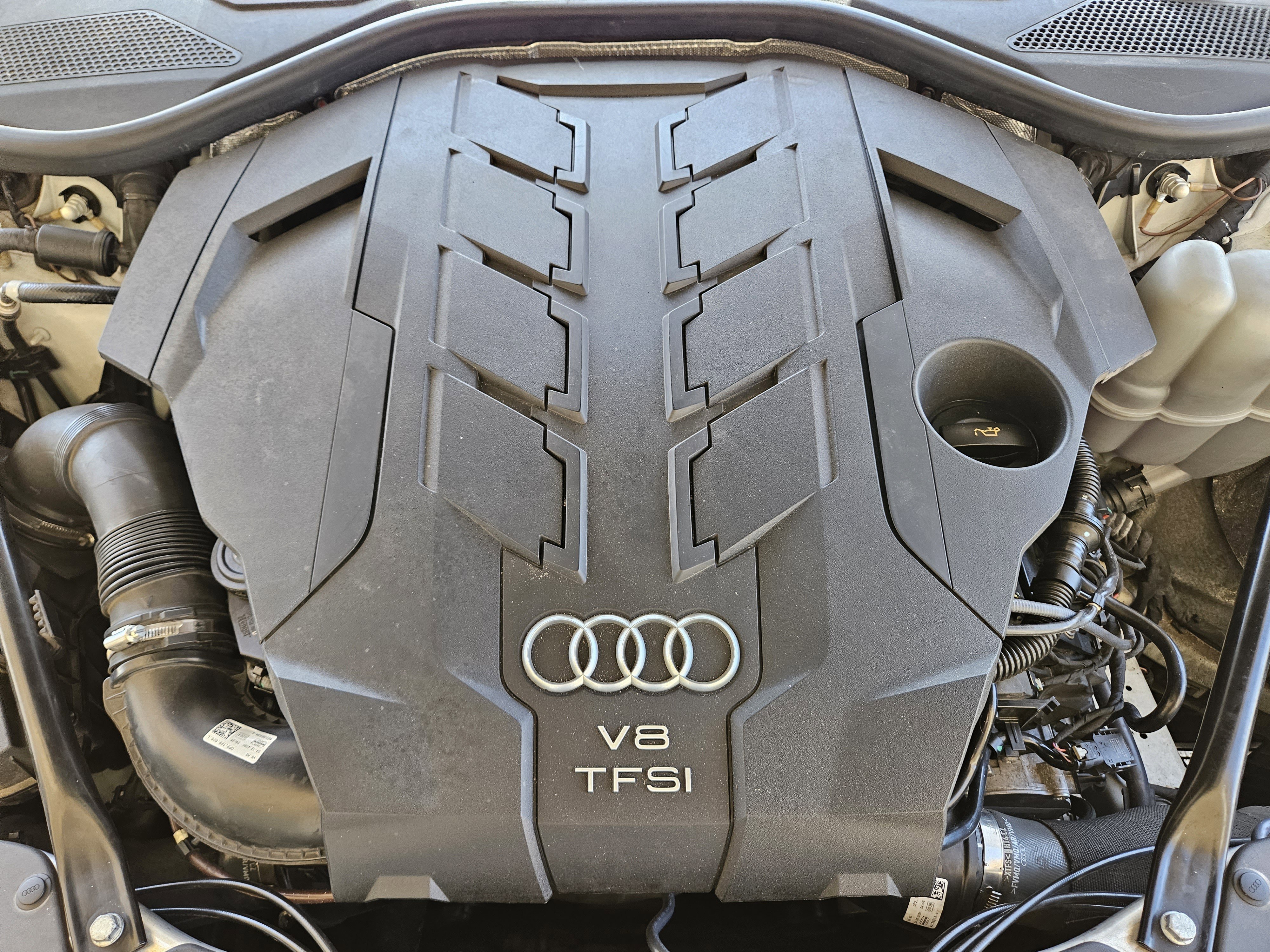 Used 2021 Audi A8 L 4.0T w/ Executive Plus Package image 31