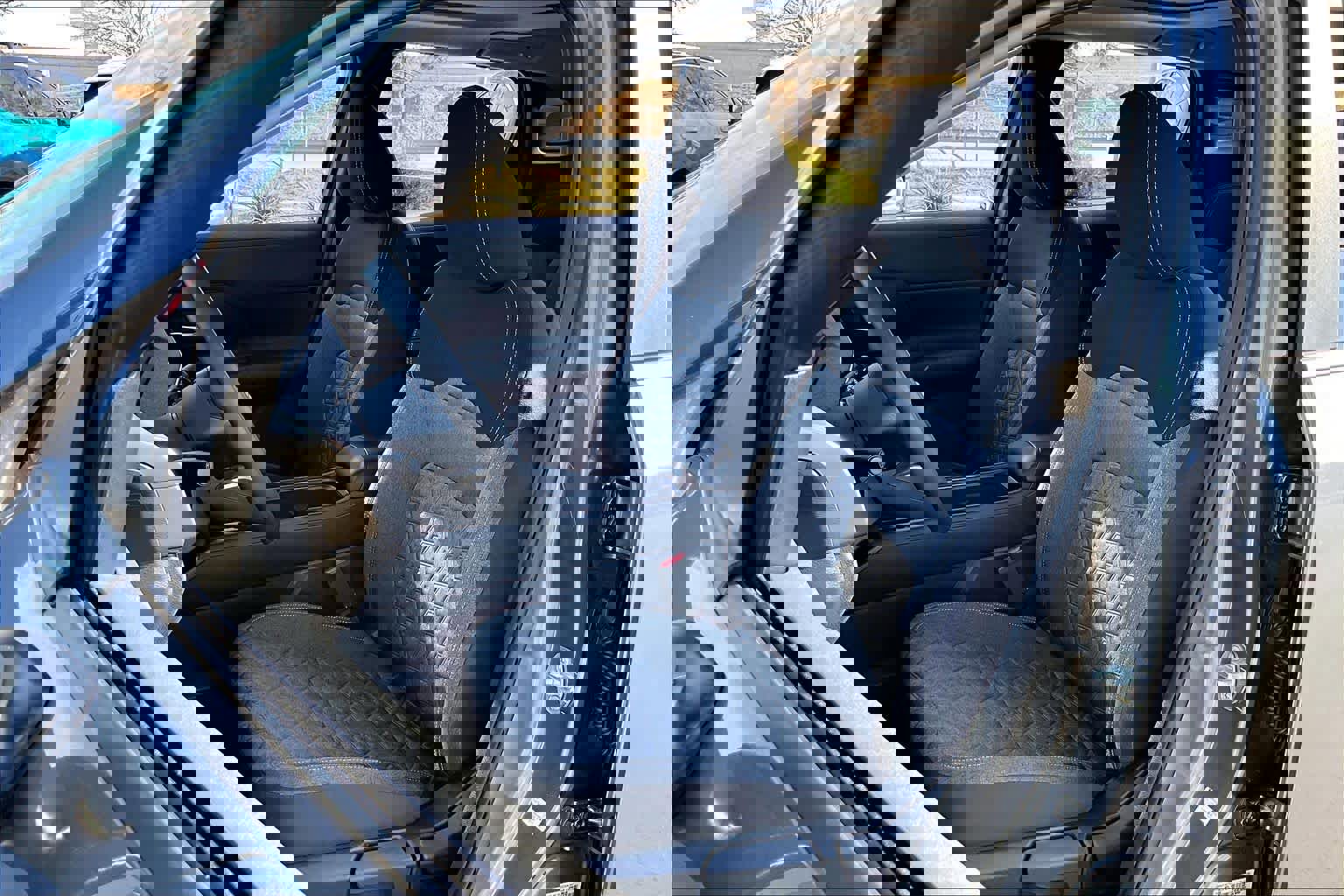 New 2026 Nissan Kicks SV image 9