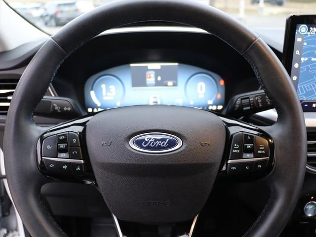 Used 2023 Ford Escape Platinum image 24