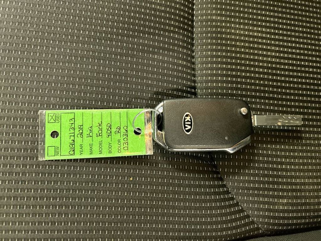 Used 2019 Kia Forte LXS image 12