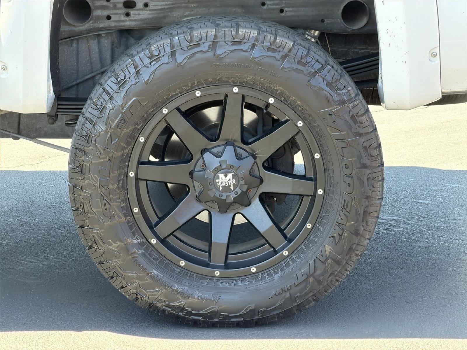 Used 2019 Chevrolet Silverado 2500 LT AWD/4WD image 9