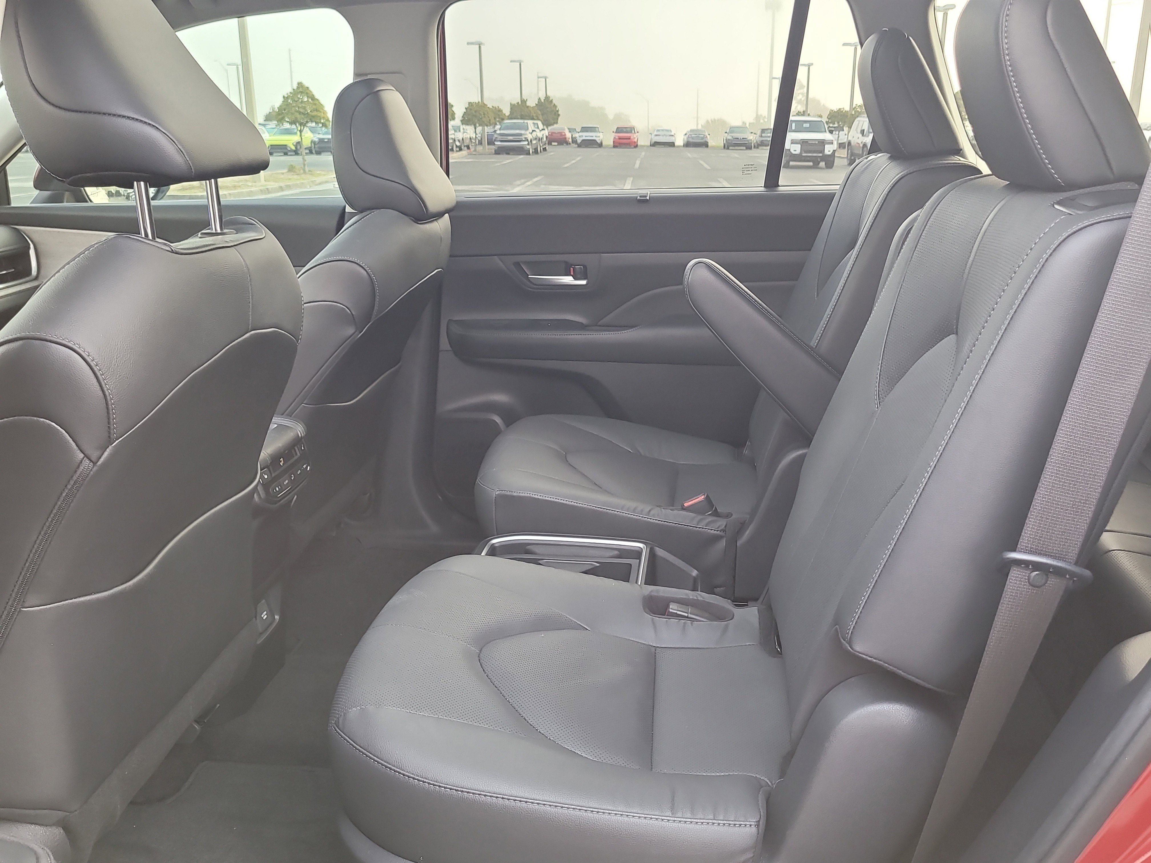 Certified 2024 Toyota Grand Highlander Limited image 15