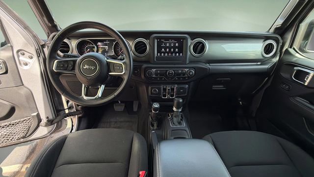 Used 2018 Jeep Wrangler Unlimited Sahara image 17