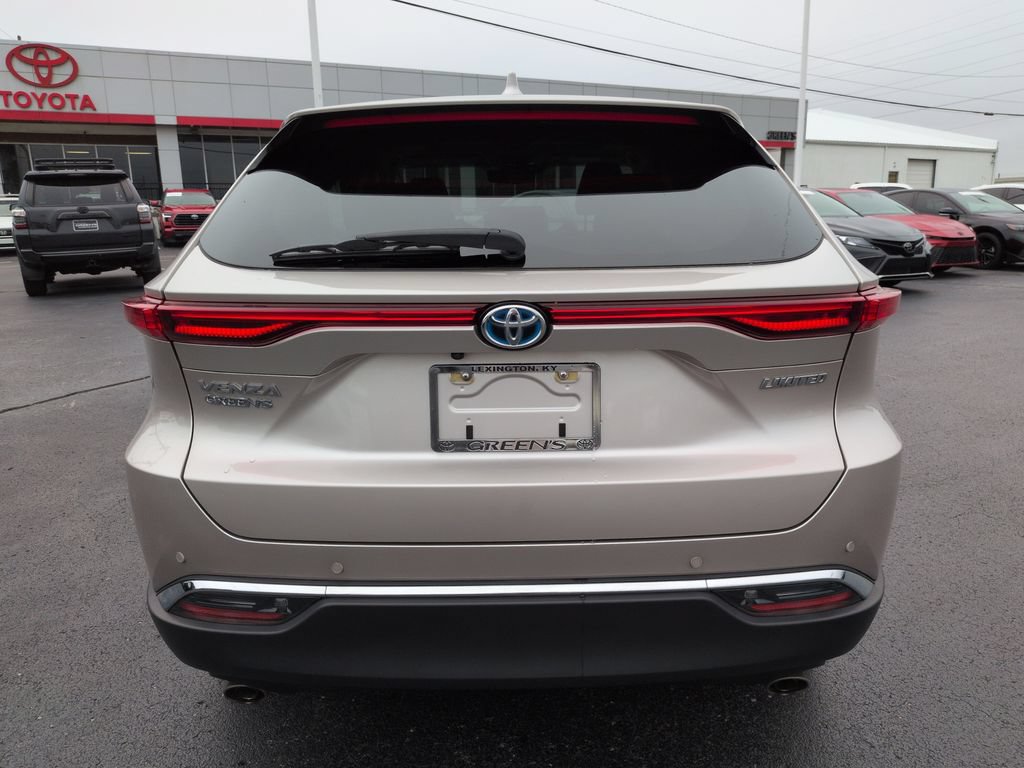 Certified 2024 Toyota Venza Limited AWD/4WD image 4