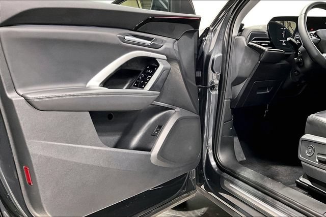 Certified 2025 Audi Q5 Premium w/ Convenience Package AWD/4WD image 13