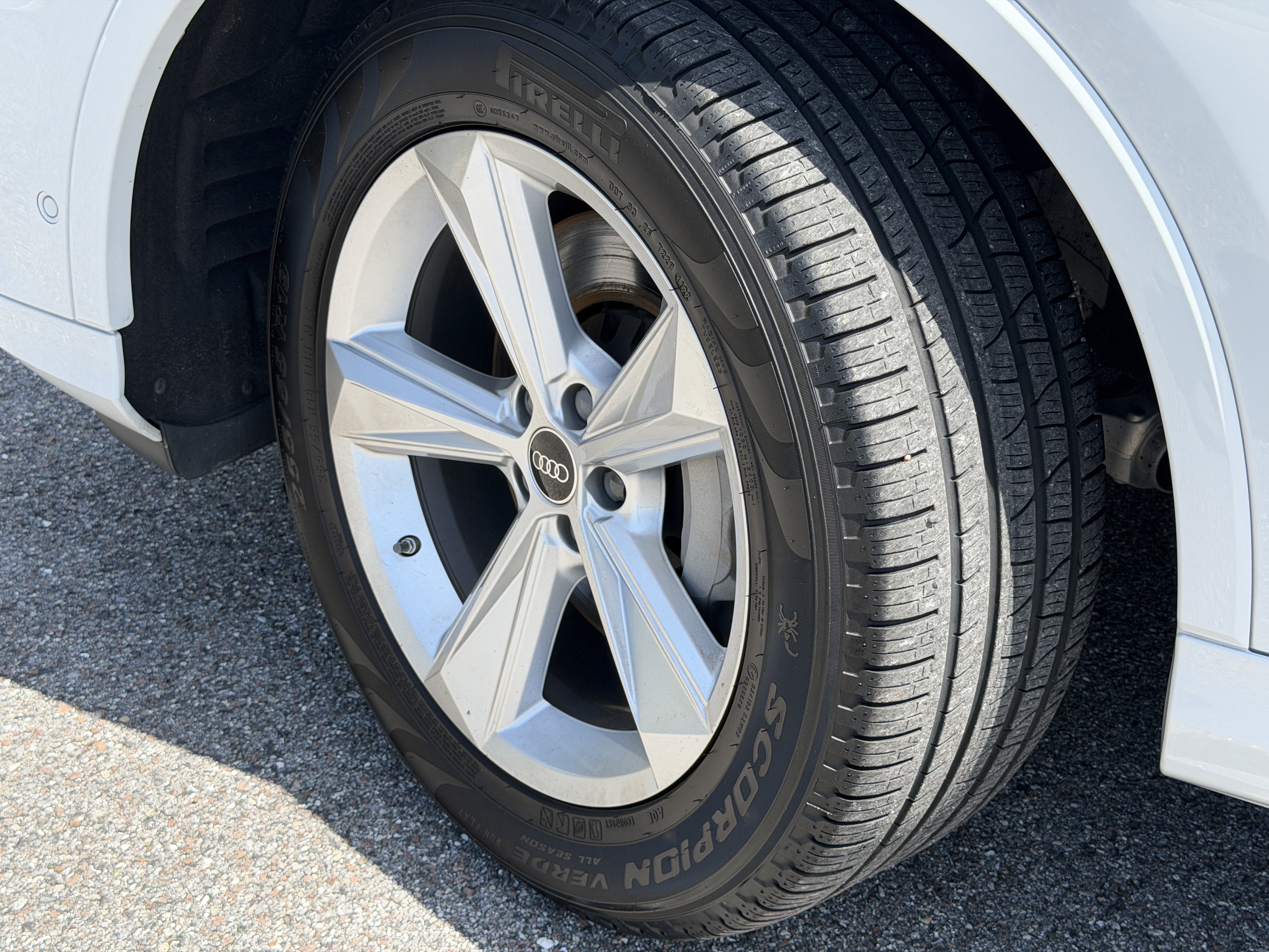Certified 2022 Audi Q7 2.0T Premium Plus AWD/4WD image 37