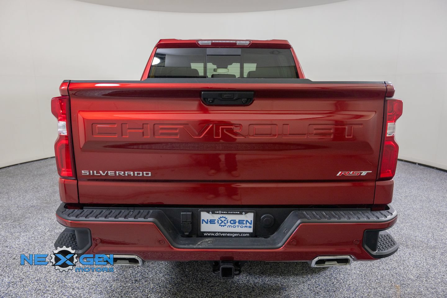 Used 2025 Chevrolet Silverado 1500 RST w/ RST All Star Premium Package AWD/4WD image 6