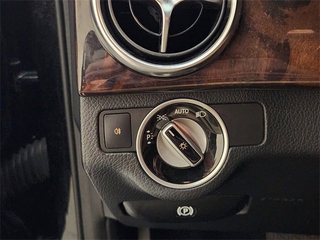 Used 2015 Mercedes-Benz GLK 350 2WD image 21