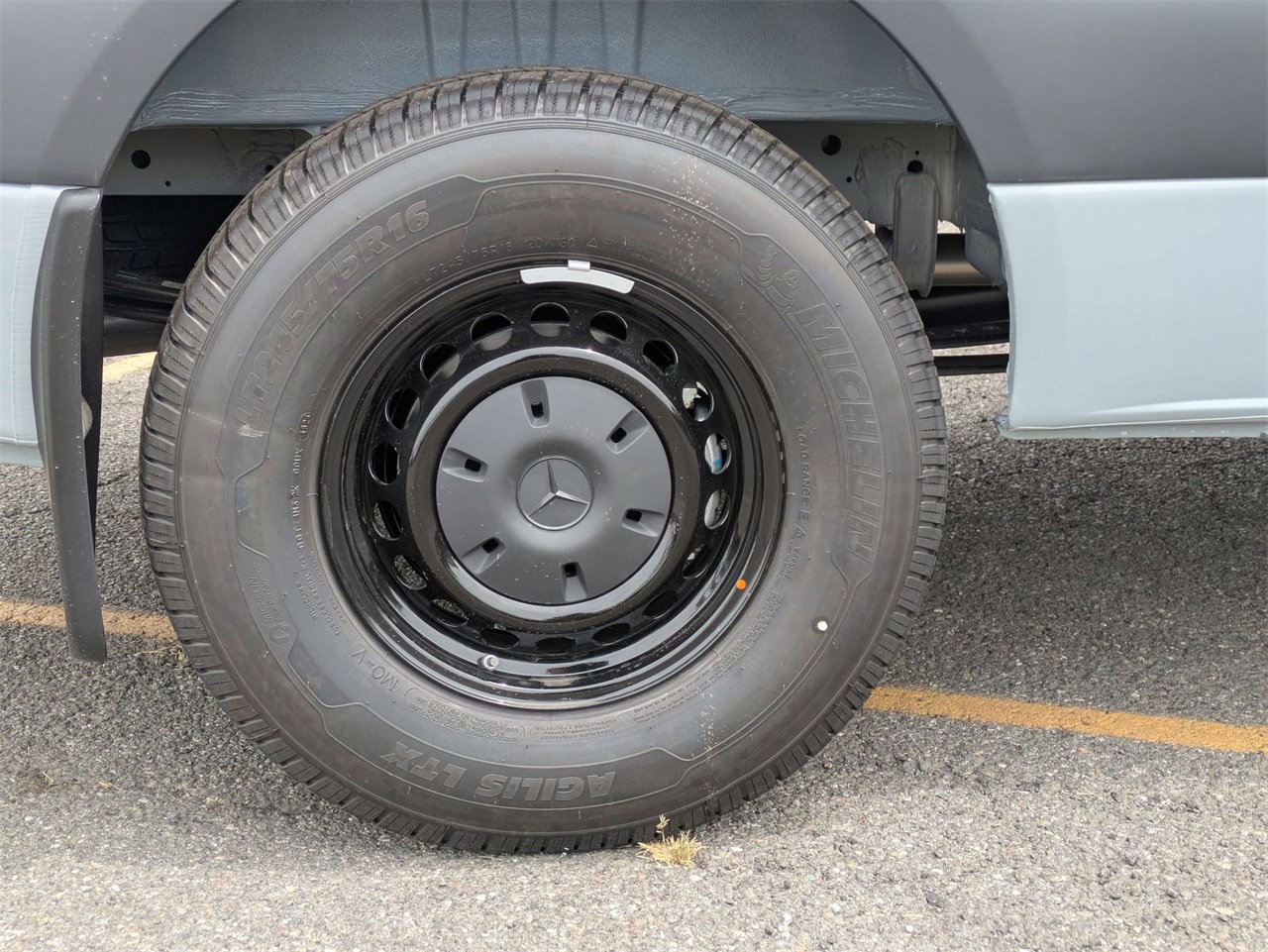 New 2025 Mercedes-Benz Sprinter 2500 image 13