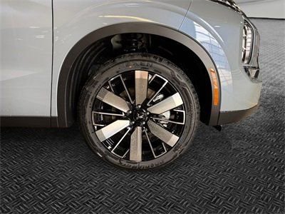 New 2026 Mitsubishi Outlander SE AWD/4WD image 11