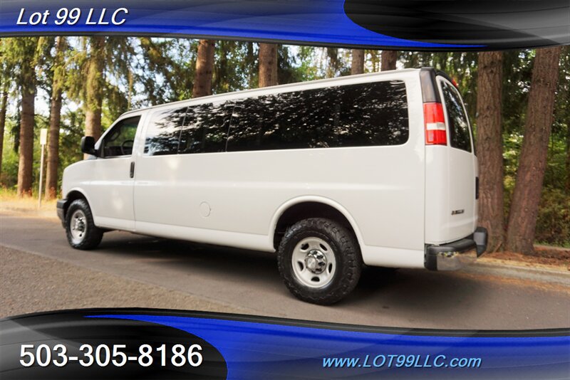 Used 2017 Chevrolet Express 3500 LT w/ LT Preferred Equipment Group RWD image 11