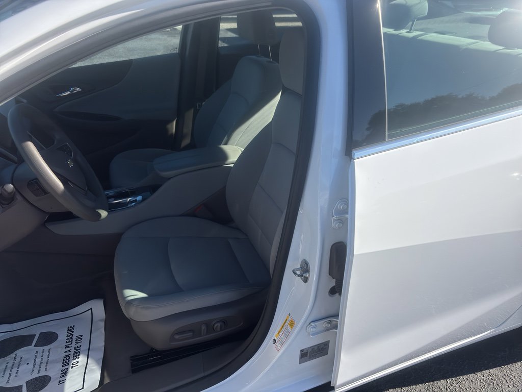 Used 2024 Chevrolet Malibu LT FWD image 13