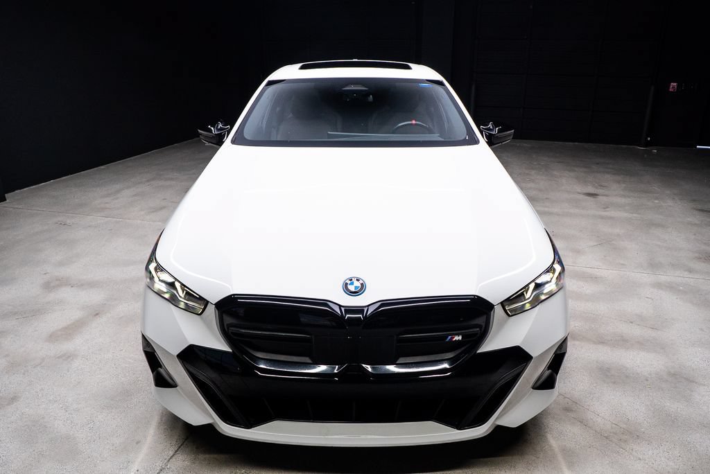 Used 2024 BMW i5 M60 AWD/4WD image 4