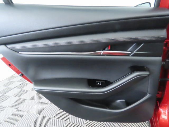 Used 2025 MAZDA MAZDA3 2.5 Turbo Sedan w/Premium Plus image 27