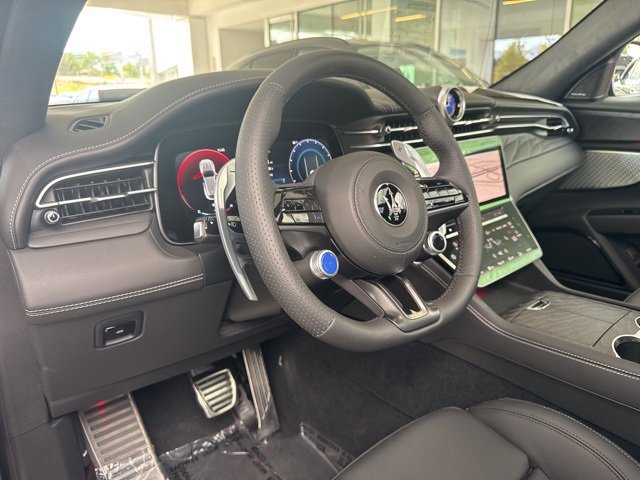 New 2025 Maserati Grecale Modena image 11