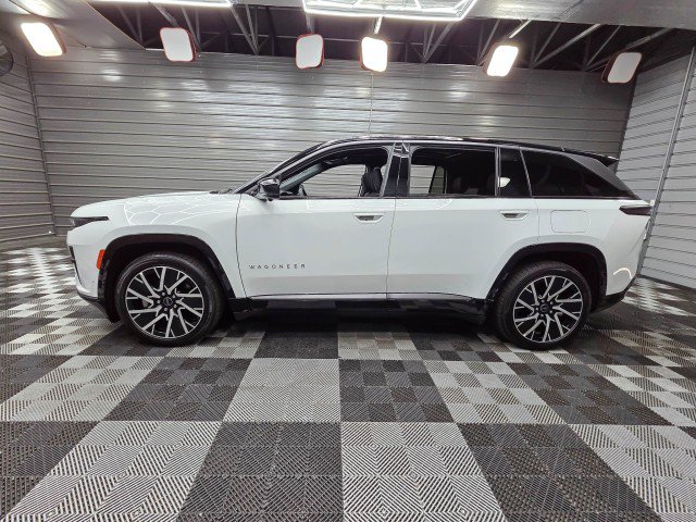 Used 2025 Jeep Wagoneer S Limited AWD/4WD image 8