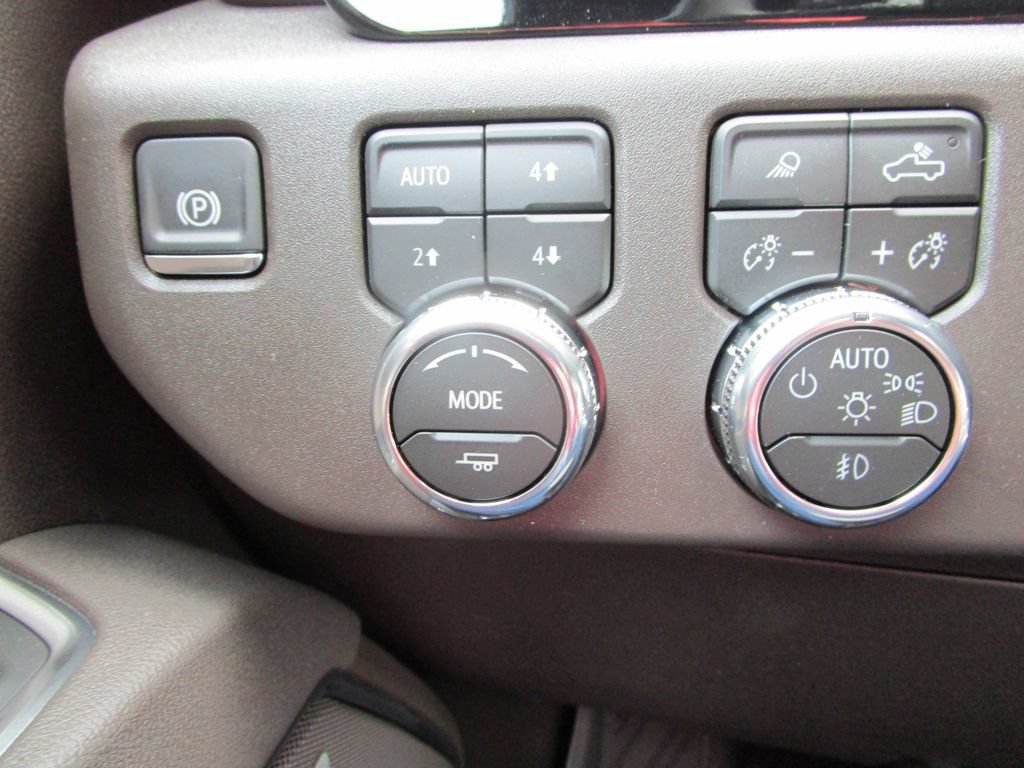 New 2026 GMC Sierra 1500 SLT w/ SLT Premium Plus Package AWD/4WD image 47