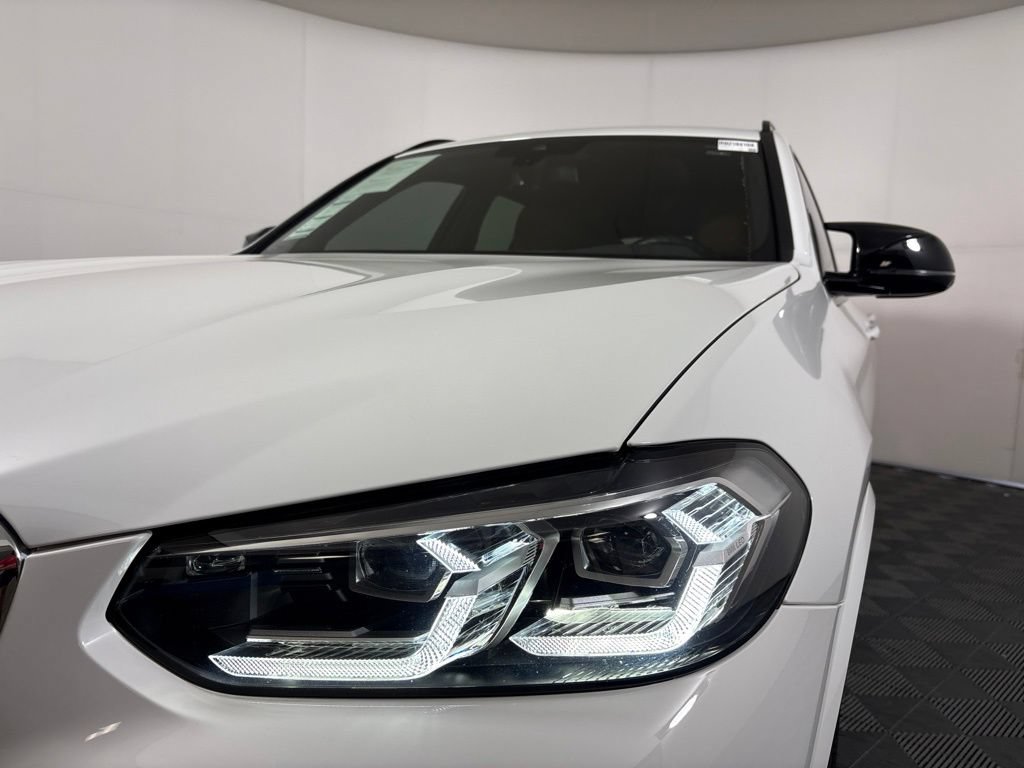Certified 2024 BMW X3 M40i w/ Premium Package AWD/4WD image 9
